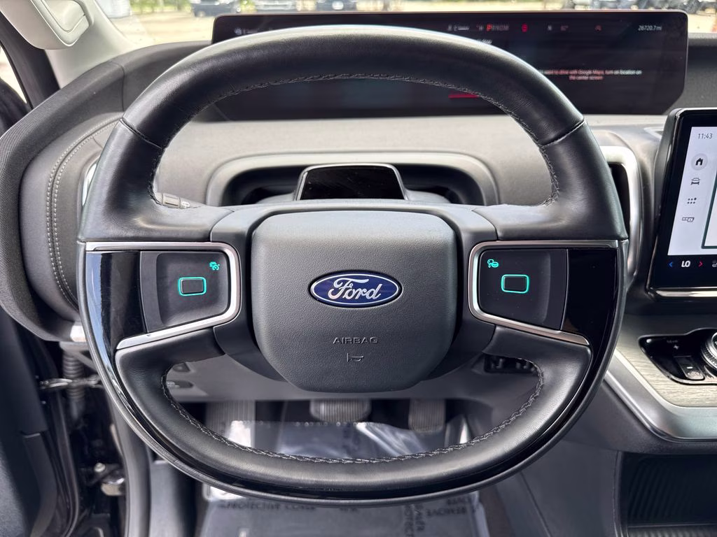 2025 Agate Black Metallic Ford Expedition Platinum 4X4 SUV