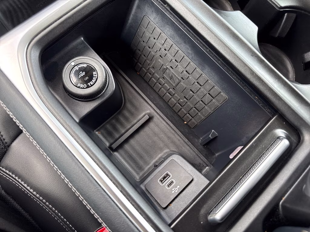 2025 Agate Black Metallic Ford Expedition Platinum 4X4 SUV