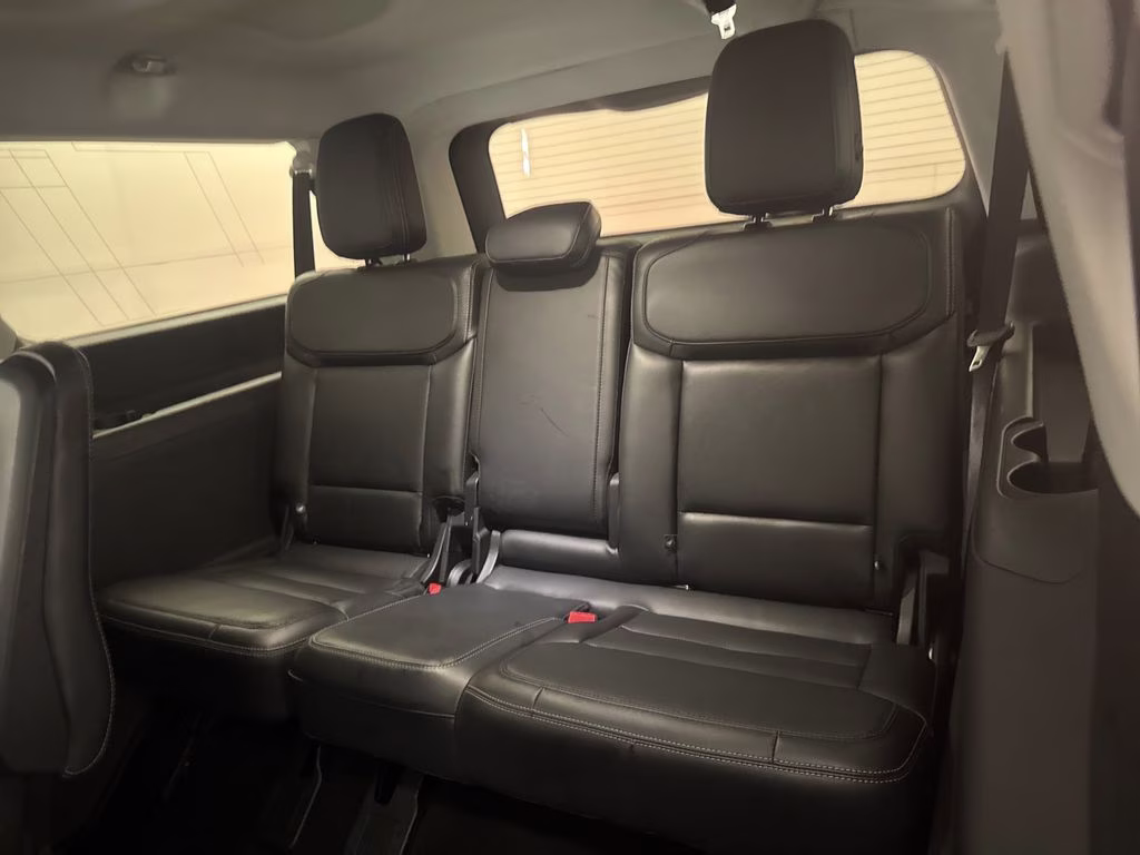 2025 Oxford White Ford Expedition Max Platinum 4X4 SUV
