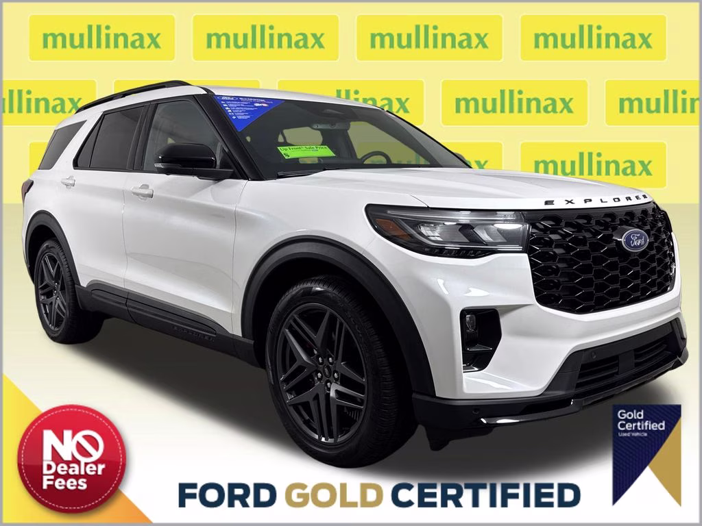 2025 Ford Explorer ST (PL535)'s photo