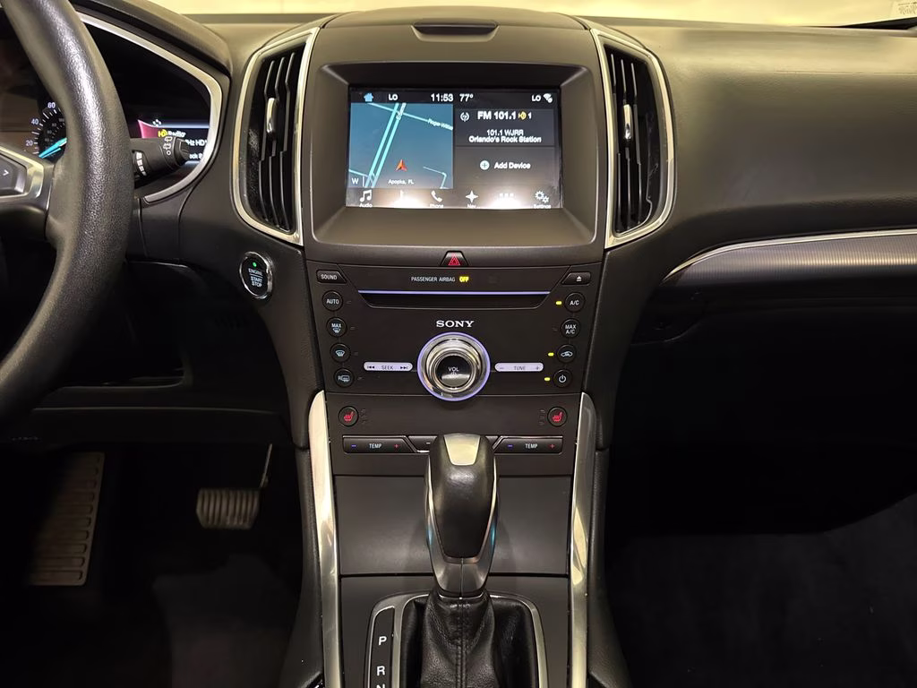 2017 Magnetic Metallic Ford Edge Titanium FWD SUV