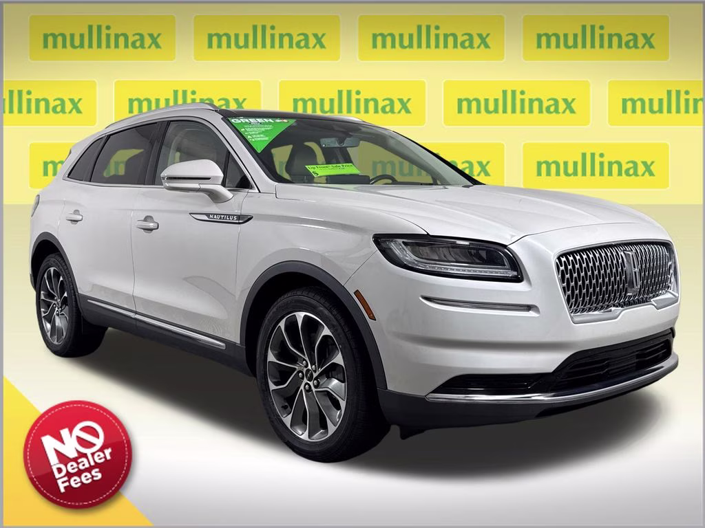 2022 Lincoln Nautilus Reserve FWD's photo