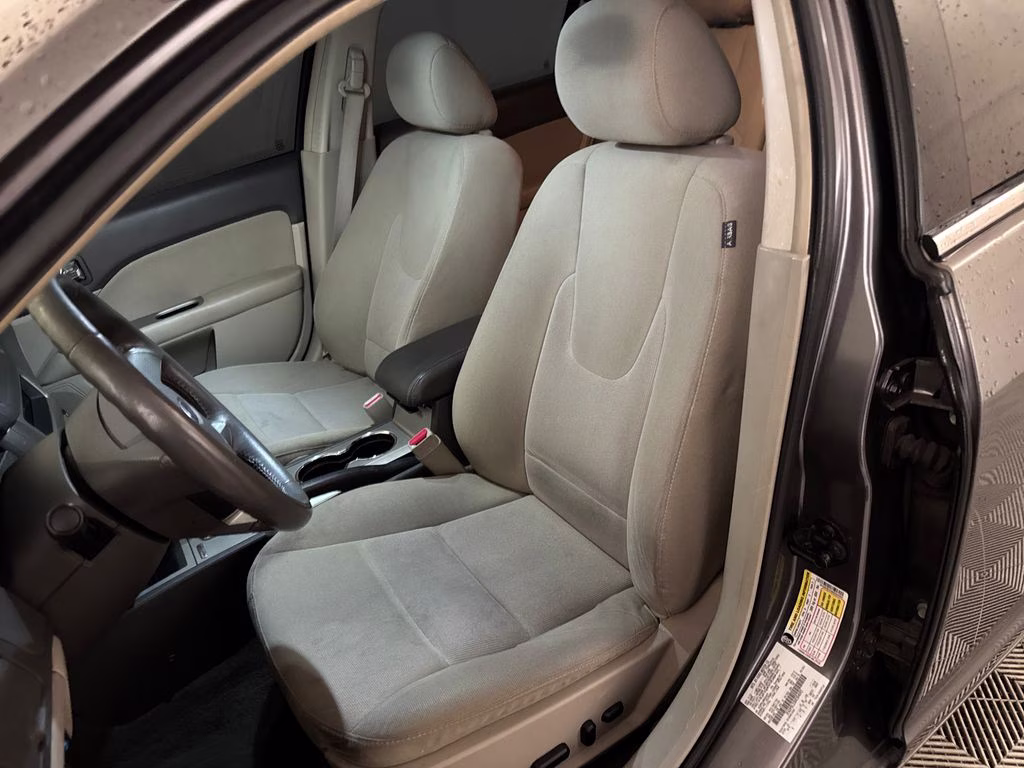 2011 Sterling Gray Metallic Ford Fusion Hybrid Base FWD Sedan