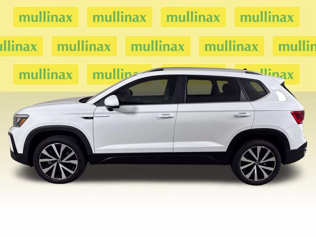 2024 Pure White Volkswagen Taos 1.5T SE FWD SUV