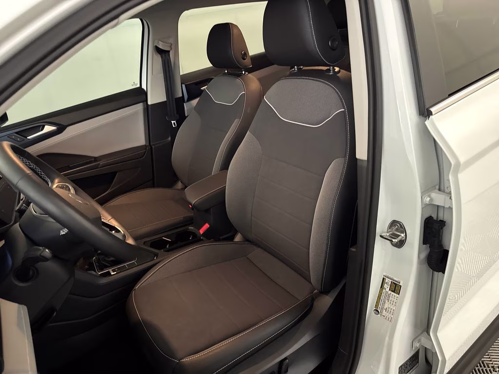 2024 Pure White Volkswagen Taos 1.5T SE FWD SUV