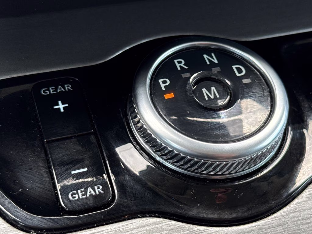 2025 Agate Black Metallic Ford Expedition Platinum 4X4 SUV
