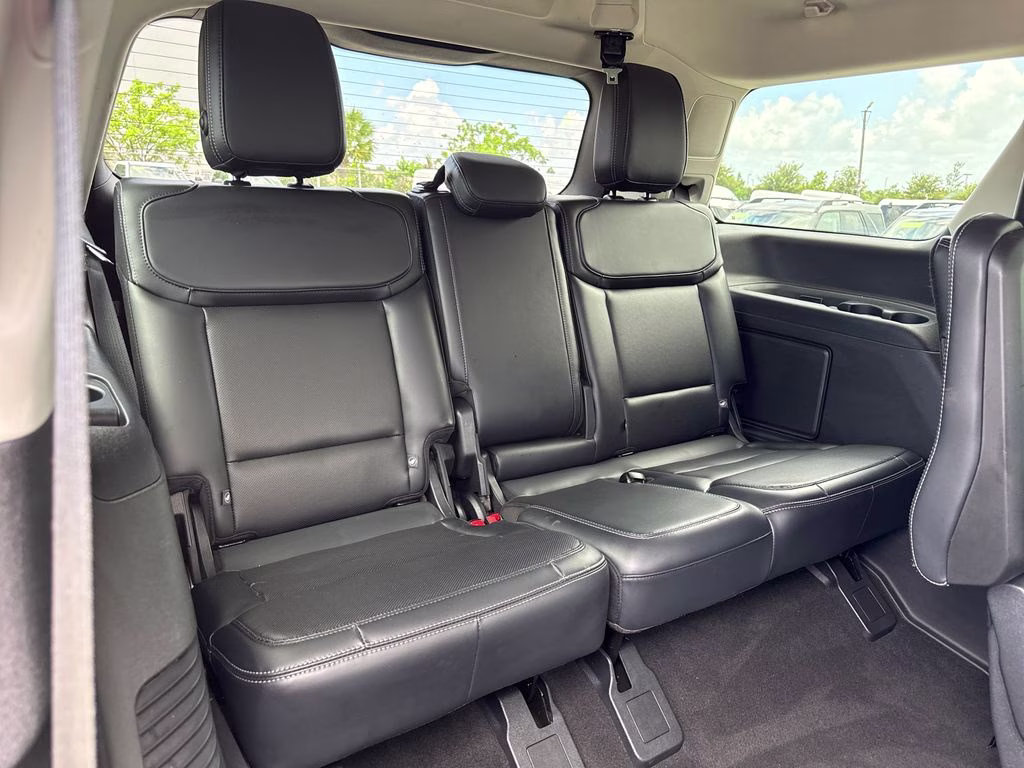 2025 Agate Black Metallic Ford Expedition Platinum 4X4 SUV