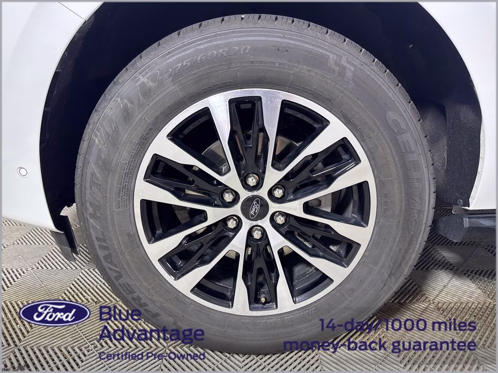 2025 Oxford White Ford Expedition Max Platinum 4X4 SUV