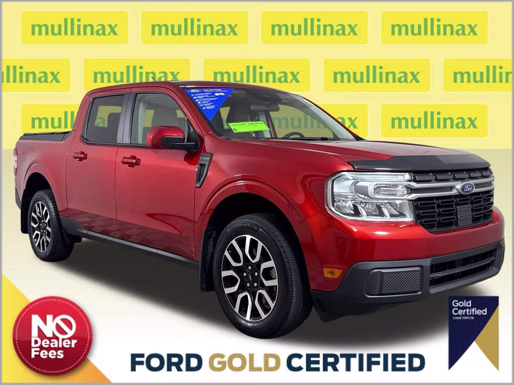 2022 Hot Pepper Red Tinted Clearcoat Metallic Ford Maverick Lariat FWD Truck