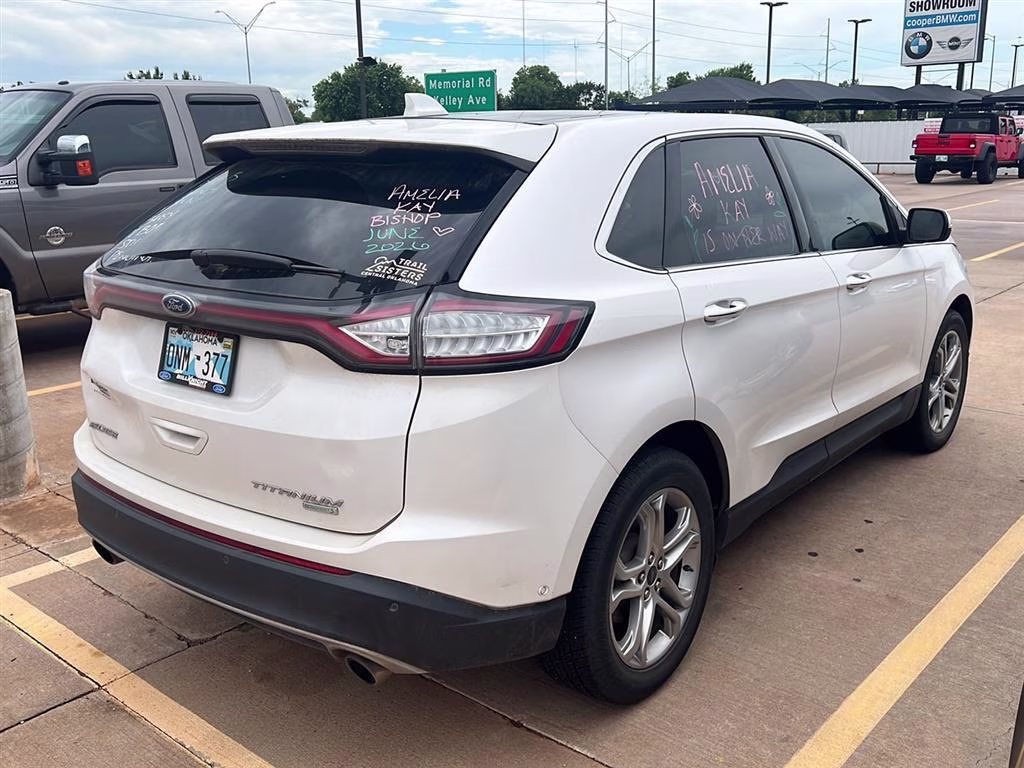 2015 White Platinum Metallic Tri-Coat Ford Edge Titanium FWD SUV