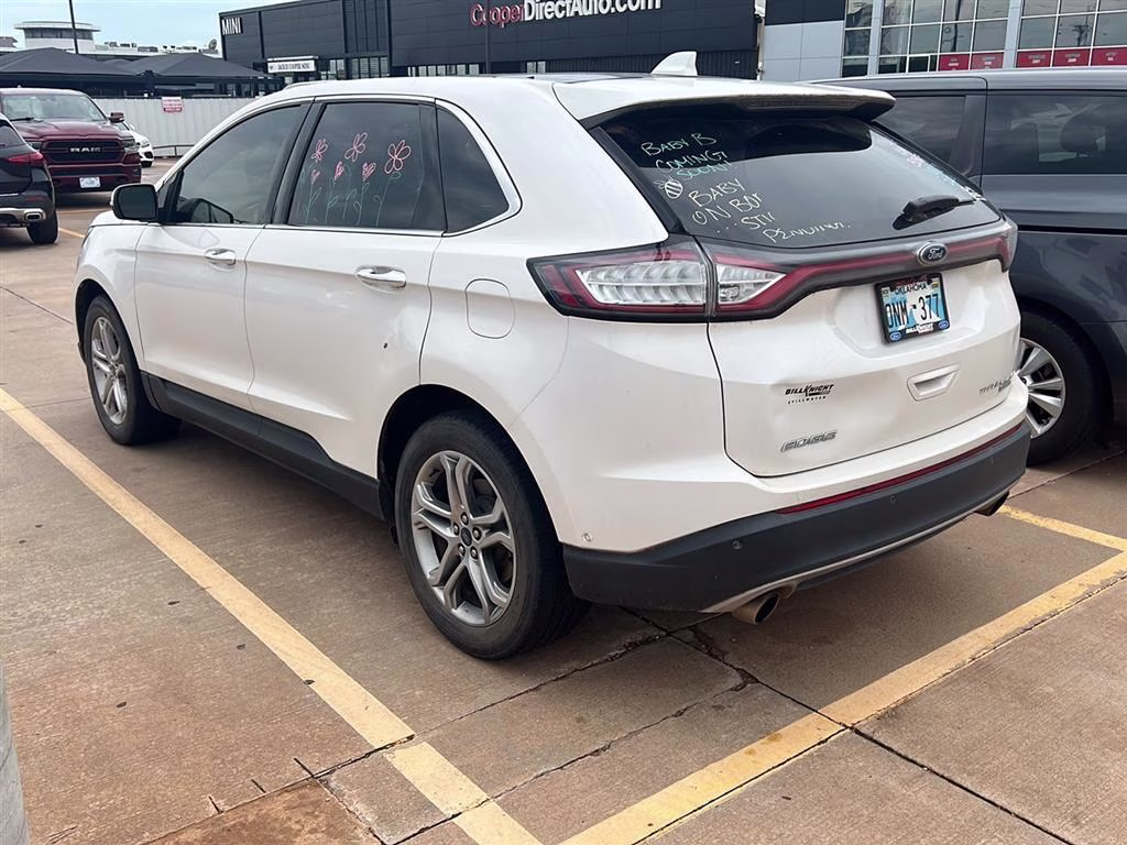 2015 White Platinum Metallic Tri-Coat Ford Edge Titanium FWD SUV
