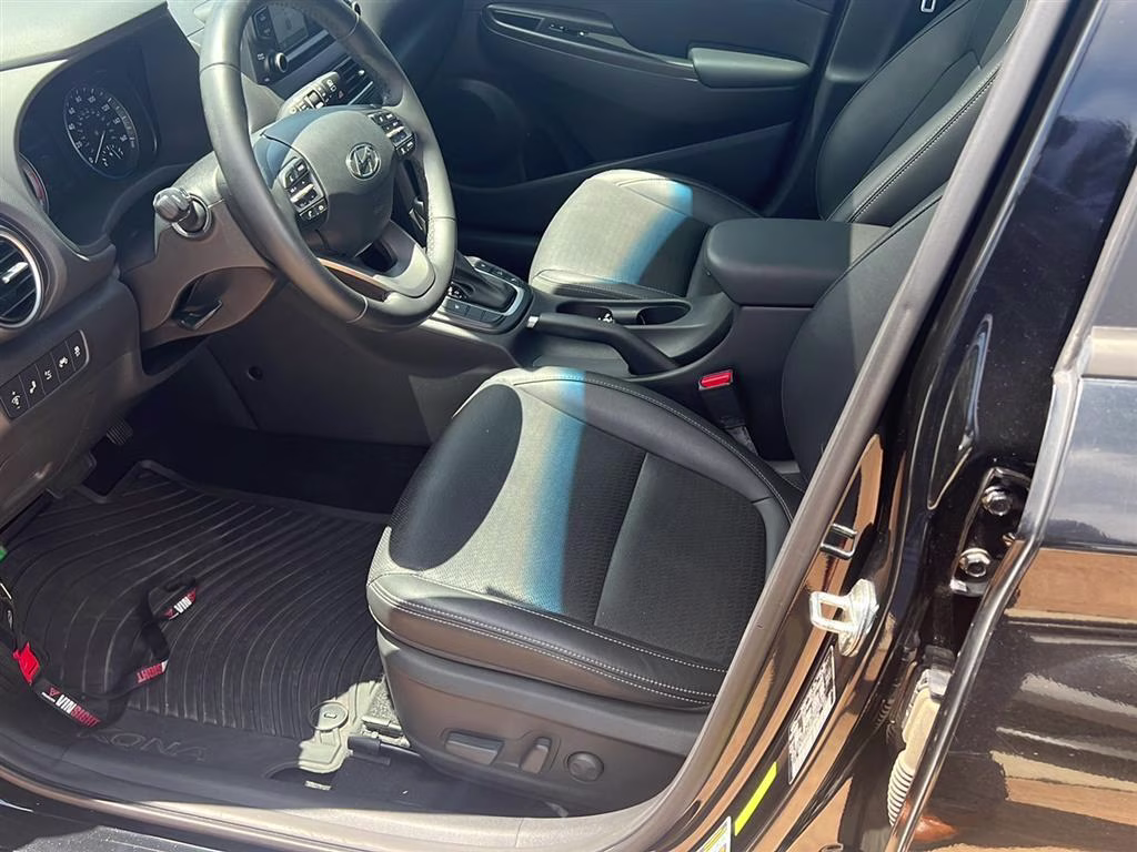 2021 Ultra Black Hyundai Kona Ultimate FWD SUV