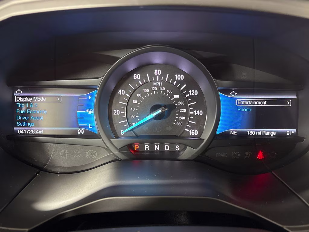 2023 Oxford White Ford Edge SEL AWD SUV