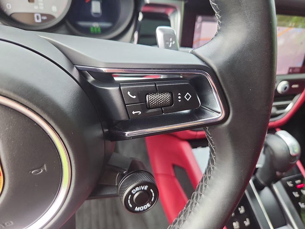 2022 White Porsche Macan S AWD SUV