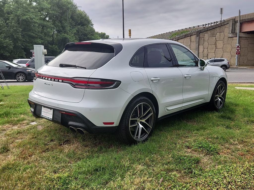 2022 White Porsche Macan S AWD SUV