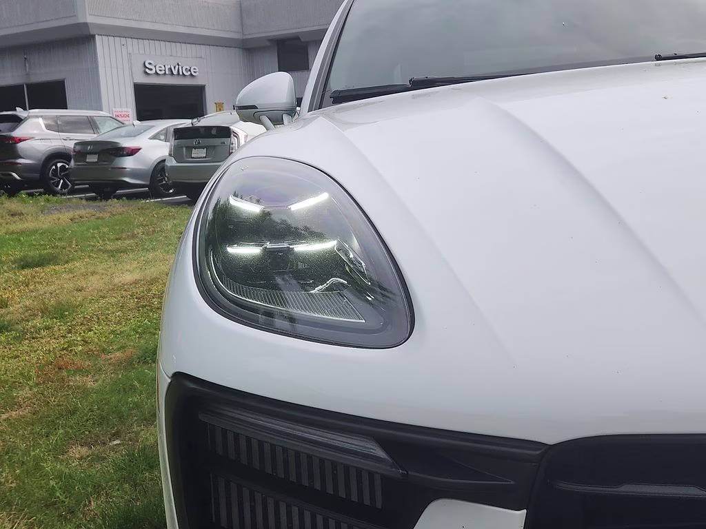 2022 White Porsche Macan S AWD SUV