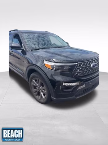 2023 Black Metallic Ford Explorer XLT RWD SUV