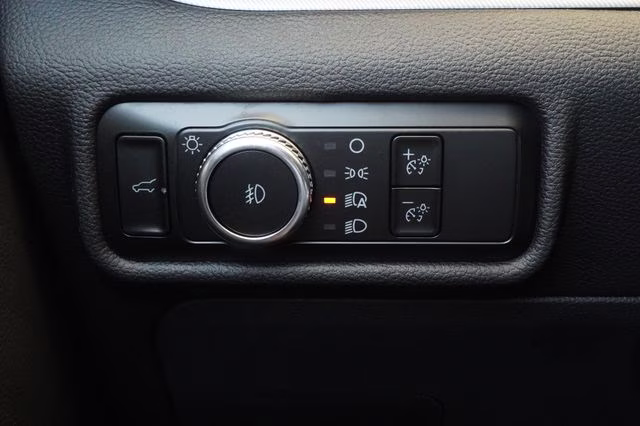 2023 Black Metallic Ford Explorer XLT RWD SUV