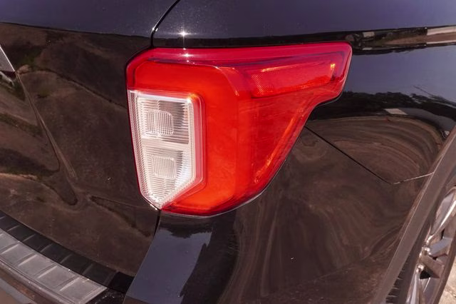 2023 Black Metallic Ford Explorer XLT RWD SUV