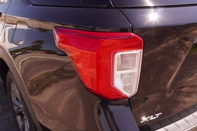 2023 Black Metallic Ford Explorer XLT RWD SUV
