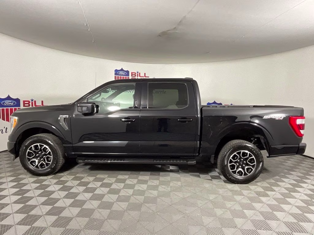 2021 Black Metallic Ford F-150 Lariat 4X4 Truck