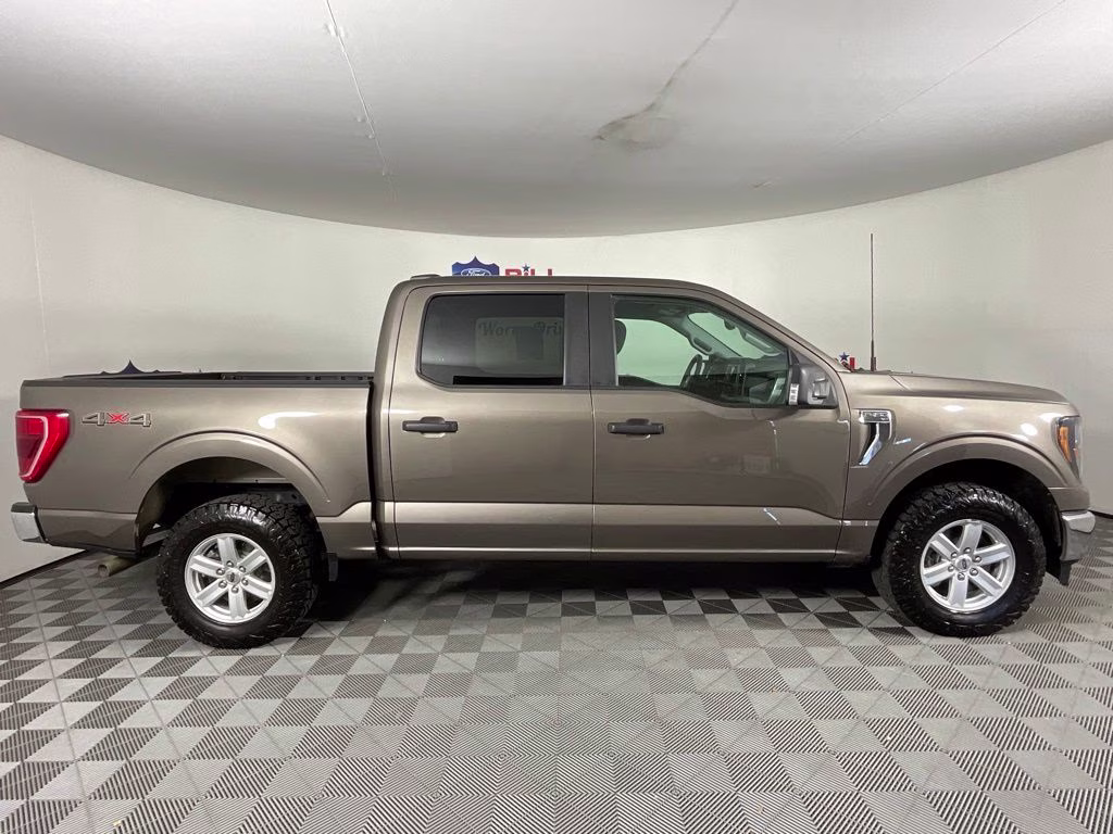 2023 Stone Gray Metallic Ford F-150 XLT 4X4 Truck