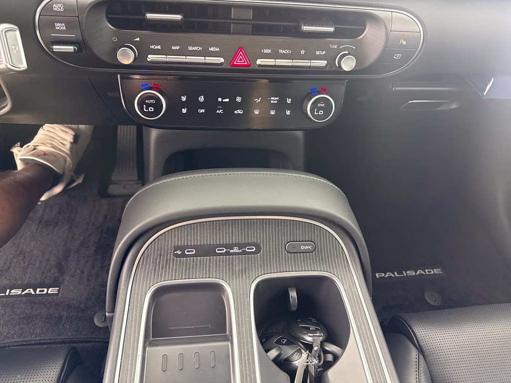 2026 Ecotronic Gray Pearl Hyundai Palisade Calligraphy FWD SUV