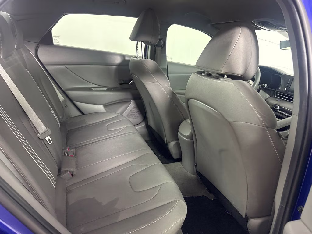 2023 Intense Blue Hyundai Elantra SEL FWD Sedan