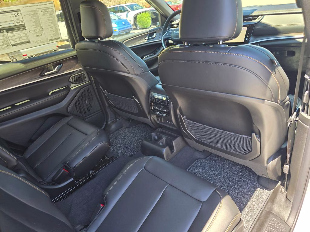 2026 Bright White Clearcoat Jeep Grand Cherokee L Limited 4X4 SUV