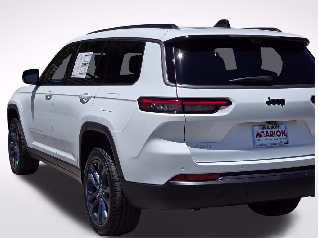 2026 Bright White Clearcoat Jeep Grand Cherokee L Limited 4X4 SUV