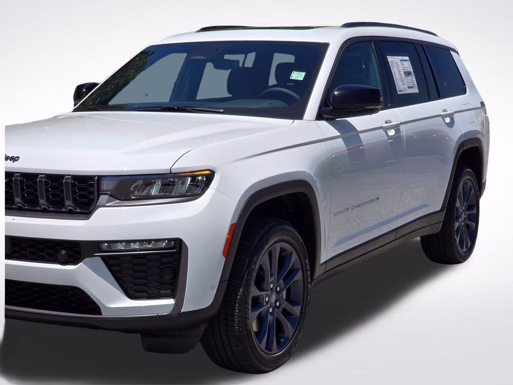 2026 Bright White Clearcoat Jeep Grand Cherokee L Limited 4X4 SUV
