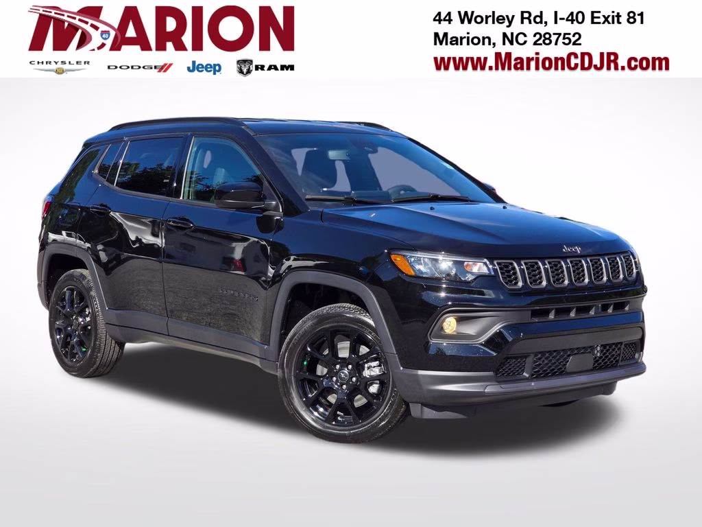2026 Diamond Black Crystal Pearlcoat Jeep Compass Latitude 4X4 SUV