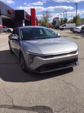 2025 Steel Gray Kia K4 LXS FWD Sedan