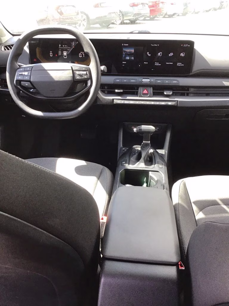 2025 Steel Gray Kia K4 LXS FWD Sedan