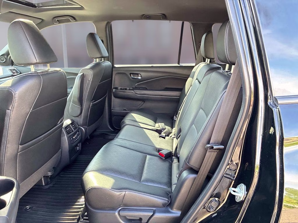 2021 Black Honda Passport Touring AWD SUV