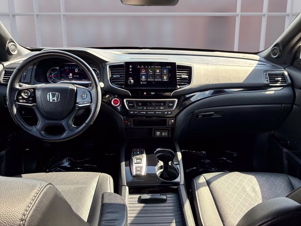 2021 Black Honda Passport Touring AWD SUV