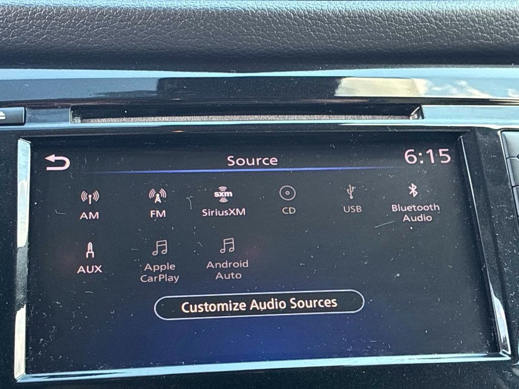 2019 Pearl White Tricoat Nissan Rogue SV AWD SUV