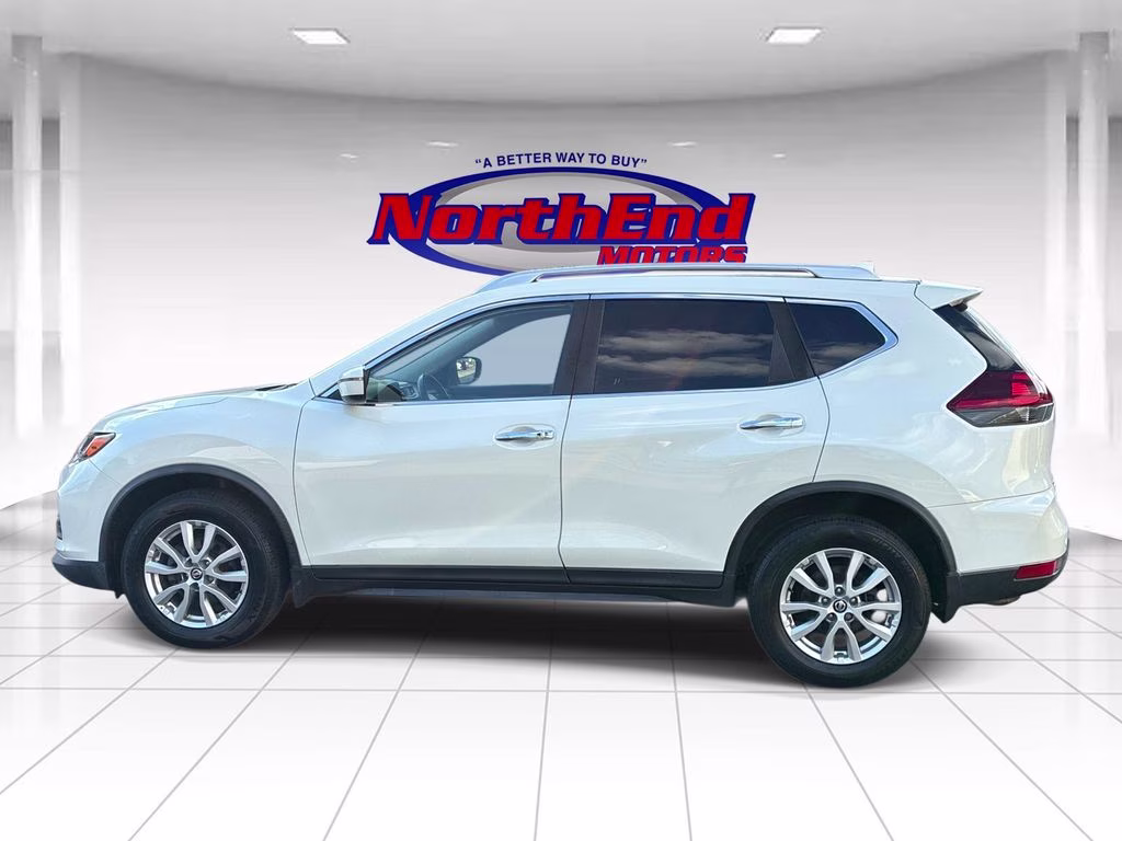 2019 Pearl White Tricoat Nissan Rogue SV AWD SUV