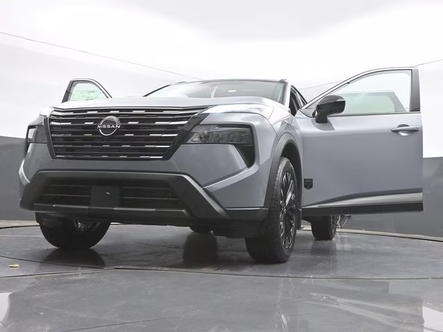 2026 Boulder Gray Pearl Nissan Rogue Dark Armor FWD SUV