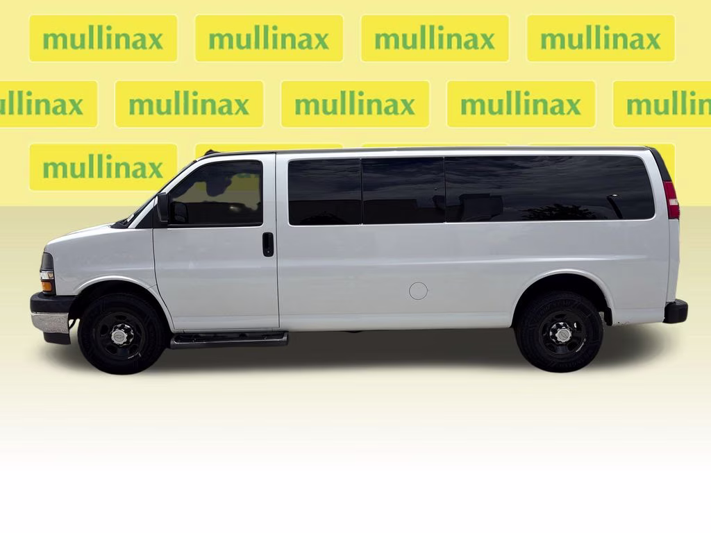 2019 Summit White Chevrolet Express 3500 LT RWD Van