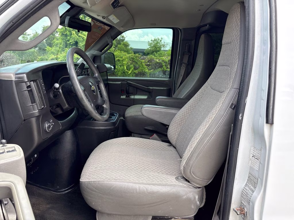 2019 Summit White Chevrolet Express 3500 LT RWD Van
