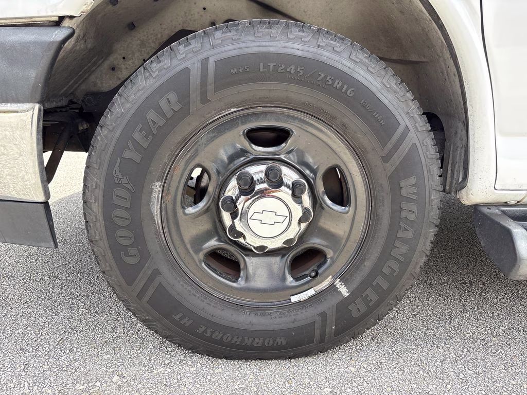 2019 Summit White Chevrolet Express 3500 LT RWD Van