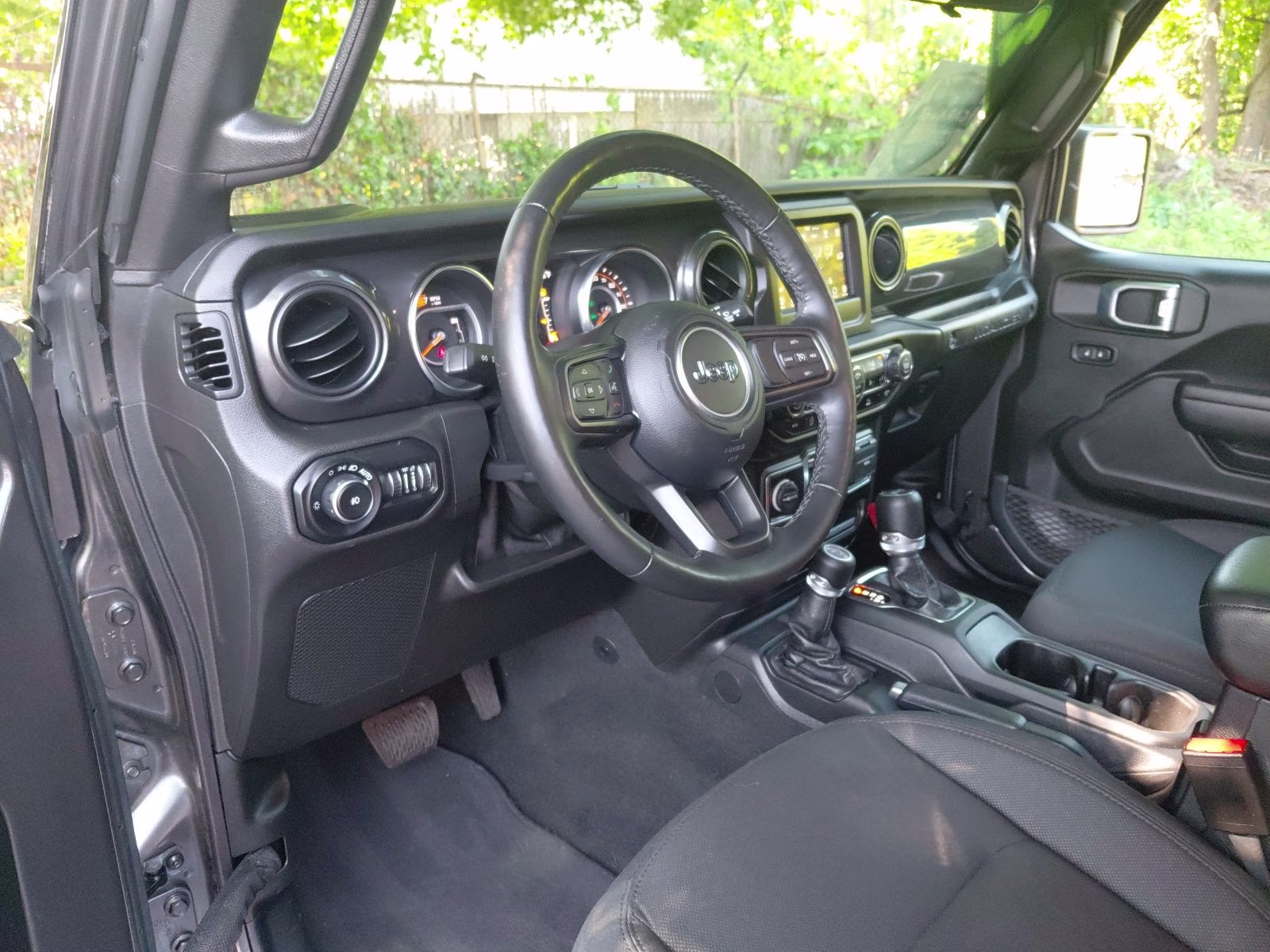 2021 Granite Crystal Metallic Clearcoat Jeep Wrangler Unlimited Sport Altitude 4X4 SUV