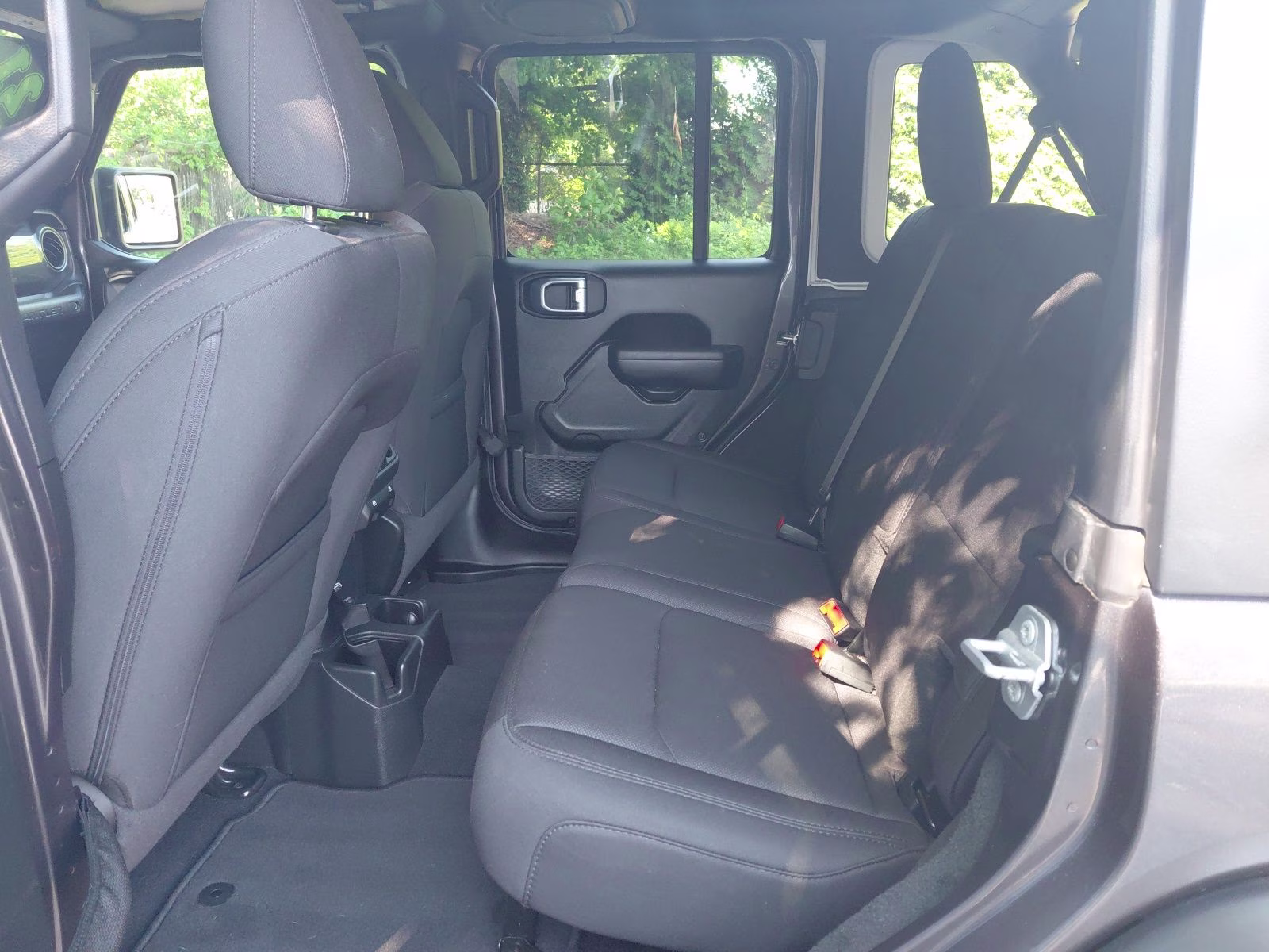 2021 Granite Crystal Metallic Clearcoat Jeep Wrangler Unlimited Sport Altitude 4X4 SUV