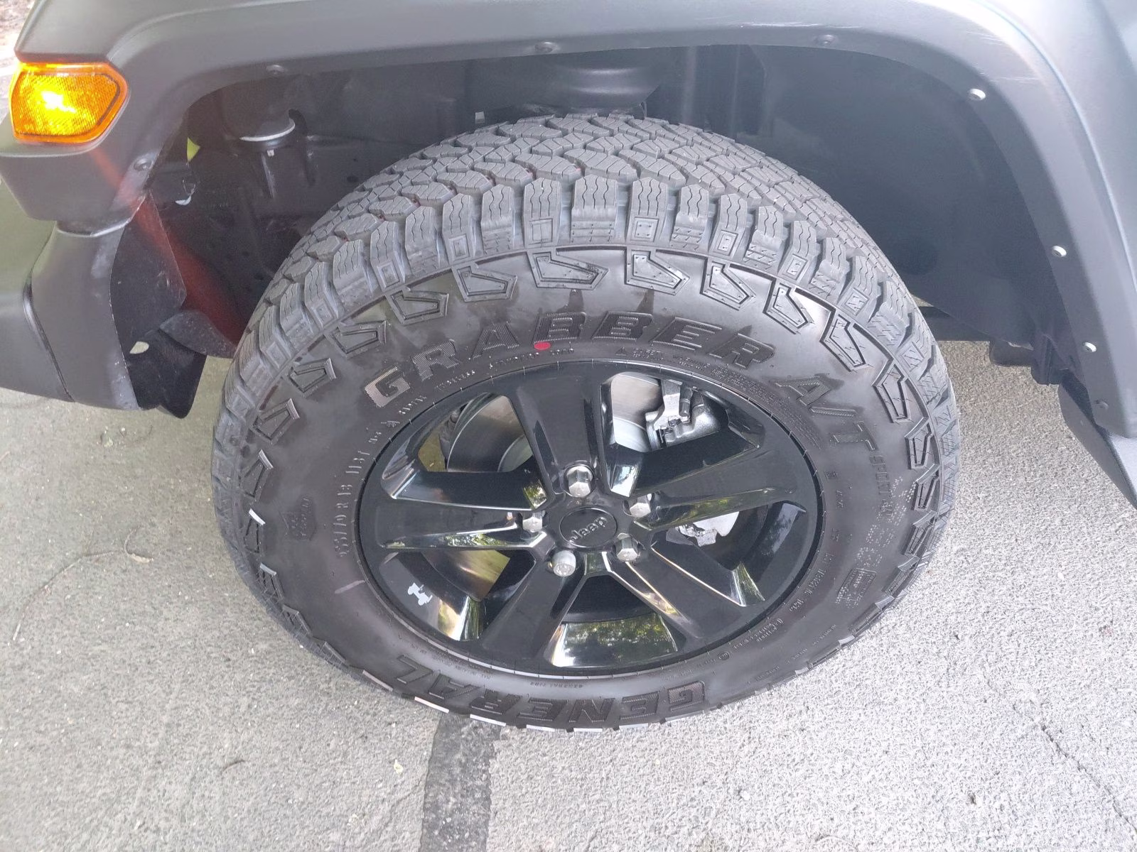 2021 Granite Crystal Metallic Clearcoat Jeep Wrangler Unlimited Sport Altitude 4X4 SUV