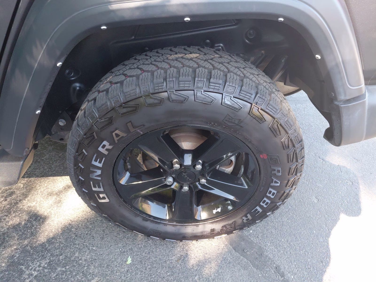 2021 Granite Crystal Metallic Clearcoat Jeep Wrangler Unlimited Sport Altitude 4X4 SUV
