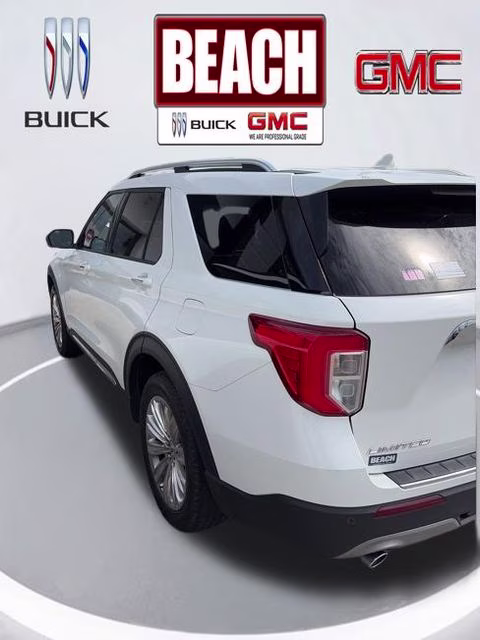 2022 Star White Metallic Tri-Coat Ford Explorer Limited RWD SUV