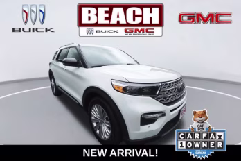 2022 White Metallic Ford Explorer Limited RWD SUV