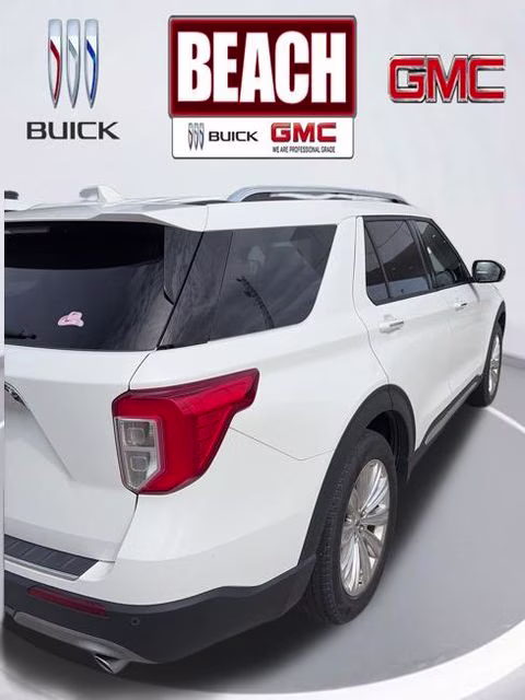 2022 White Metallic Ford Explorer Limited RWD SUV