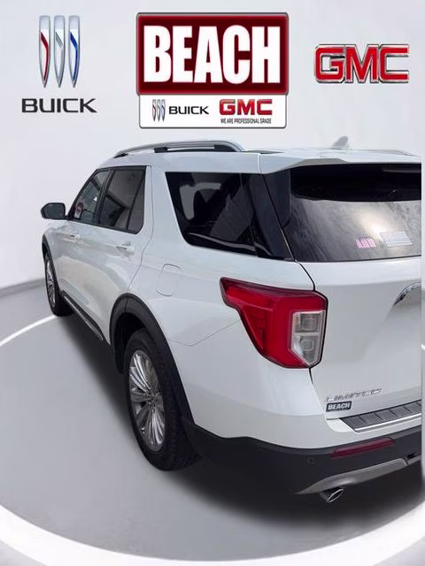2022 White Metallic Ford Explorer Limited RWD SUV